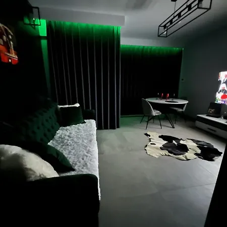 Towarowa - Milionowa 39 Check-in 24h Apartment