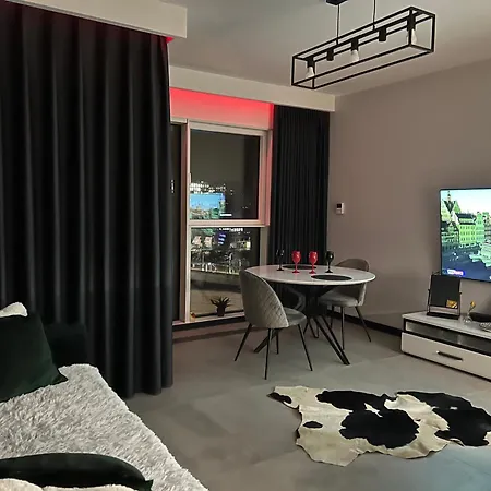Apartment Towarowa - Milionowa 39 Check-in 24h