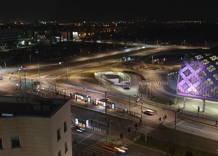 Towarowa - Milionowa 39 Check-in 24h