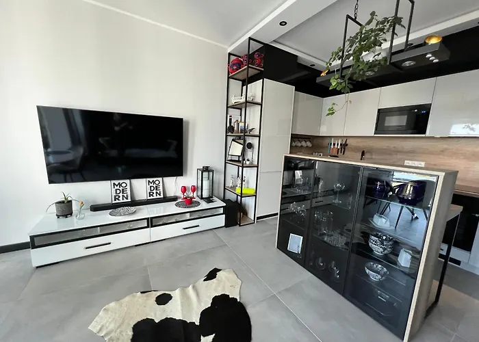 Towarowa - Milionowa 39 Check-in 24h